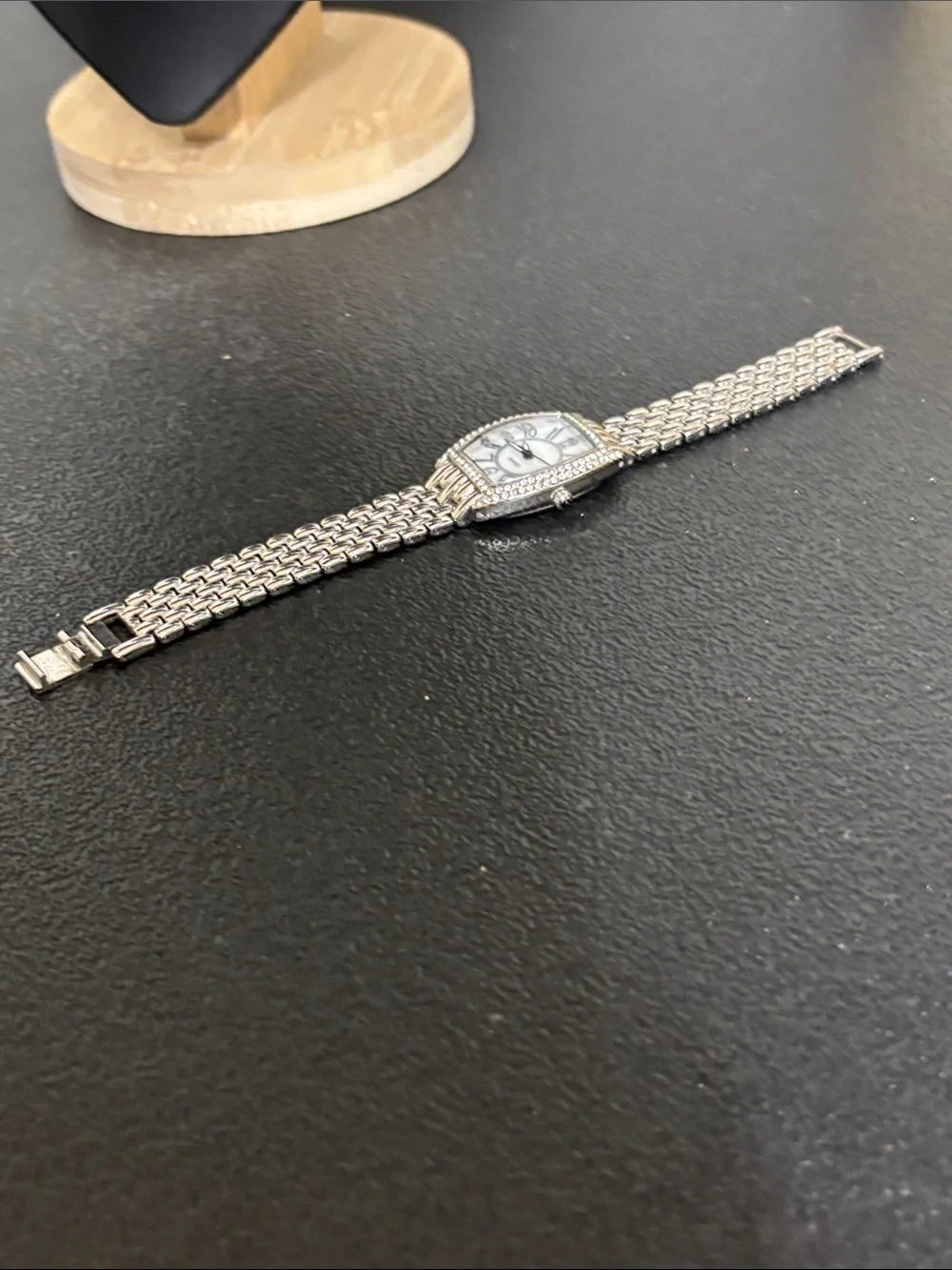 Silver Tone MOP Rhinestone Bling Dress Watch Crystal Accents WORKING